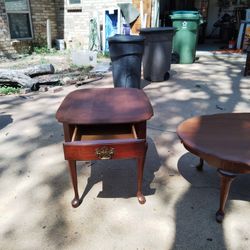 Antique Pennsylvania House Matching End Tables And Coffee 