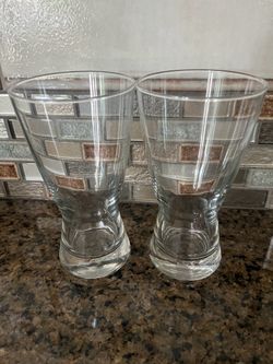 Set 9 Identical Beer / Water Glasses