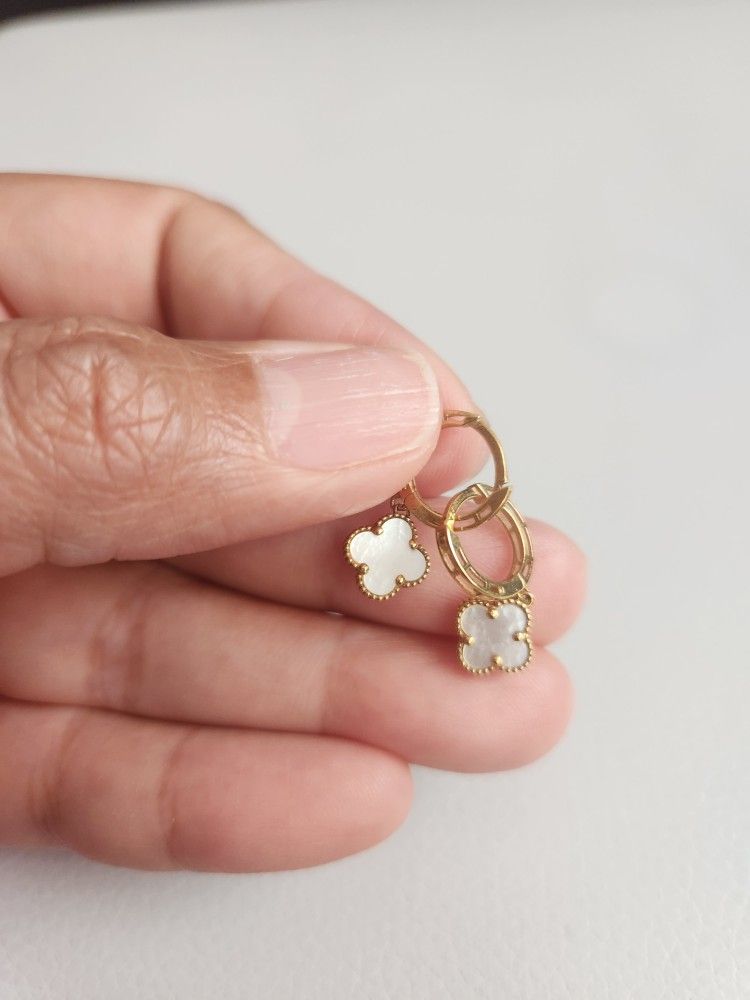 18K Pure Gold Clover Dangling Earrings