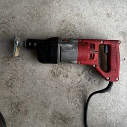 Sawzall Milwaukee Corded