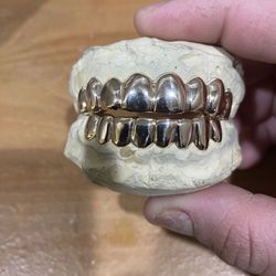 Zorrilla Gold Grillz 