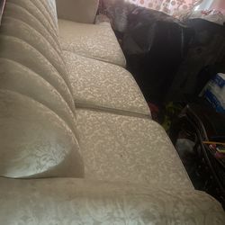 I Have 2 Love Seat Too 
