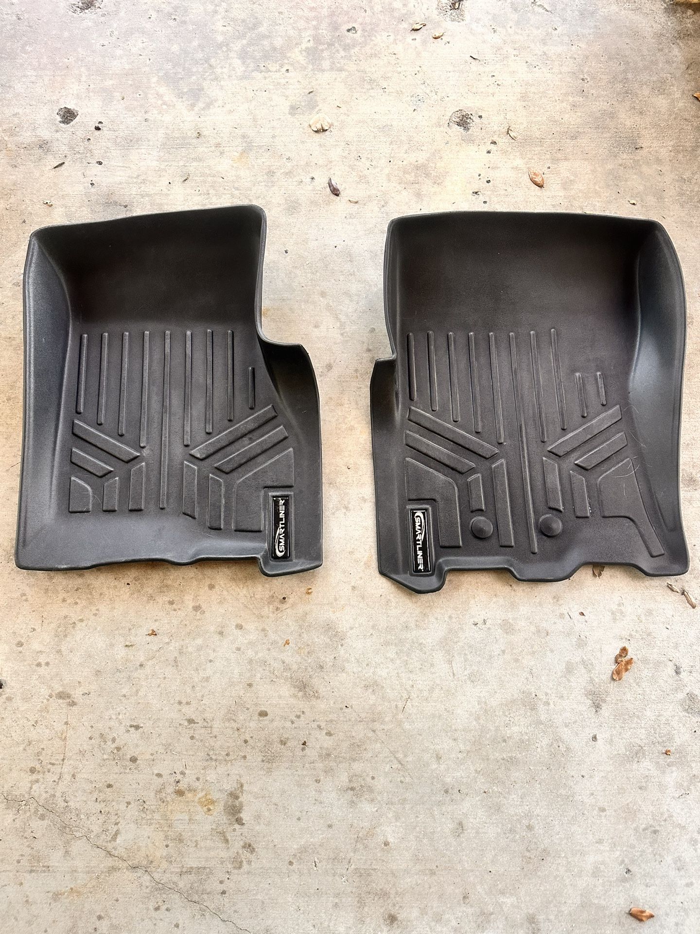 2016 Ford Expedition XLT Mats