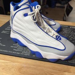 Size5.5y Jordan PRO Strong