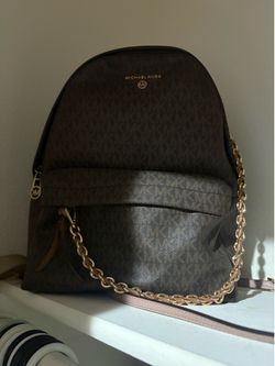 Micheal Lora backpack