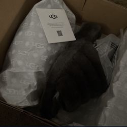 Ugg Women’s Fluff Yeah Slide