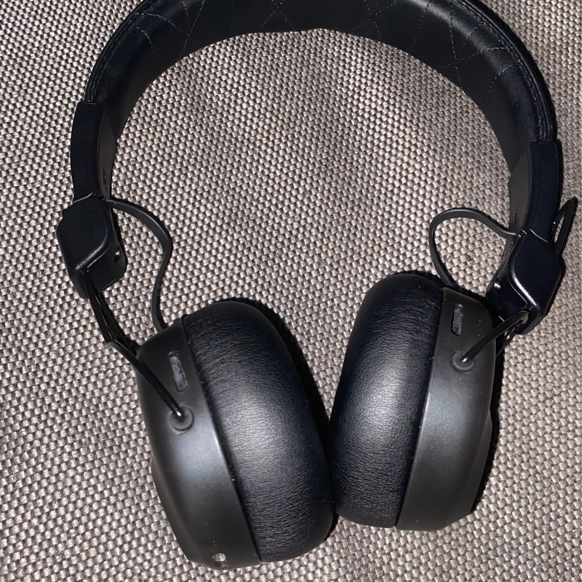 Jlab Wireless headphones 