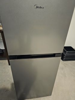 Midea Mini Fridge From Costo