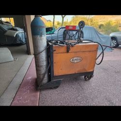 AIRCO Mig Welder With Wire Feeder