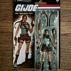 New GI Joe Classified LARA CROFT TOMB RAIDER Retro Card 30th Anniversary Hasbro MIB