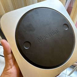 2012 Mac Mini 256 SSD 8GB RAM 2.5 GHz Core i5