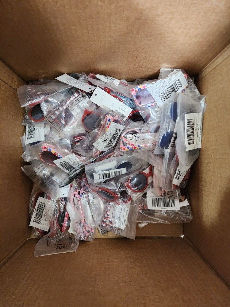 Janie And Jack Clothing Accessories Wholesale Pallet Case