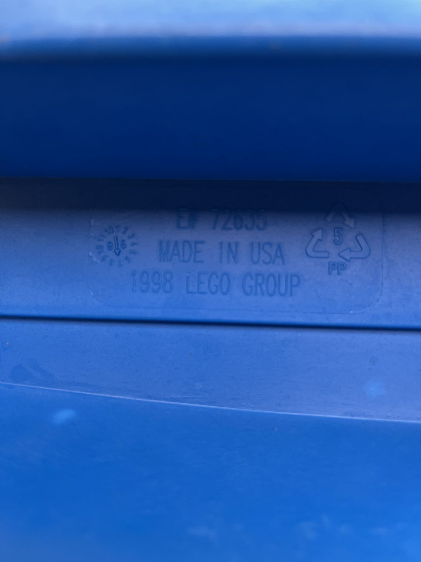 Lego Table With Side Slots For Storage