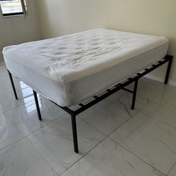 Full size Bed & Frame