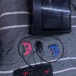 Pc, Keyboard, Mouse, 2 Controllers And Cords
