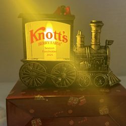 Knotts 2025 Christmas Ornament 