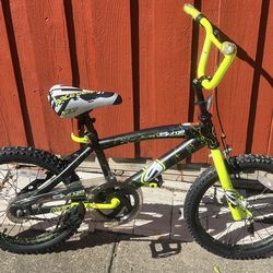18" Dynacraft Surge Boys BMX Bike, Children Age 6-9 Years, Green