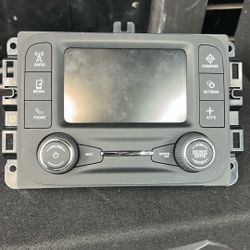 2016 Jeep Renegade Oem Radio
