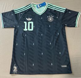 Adidas Germany Away men’s 2XL slim fit