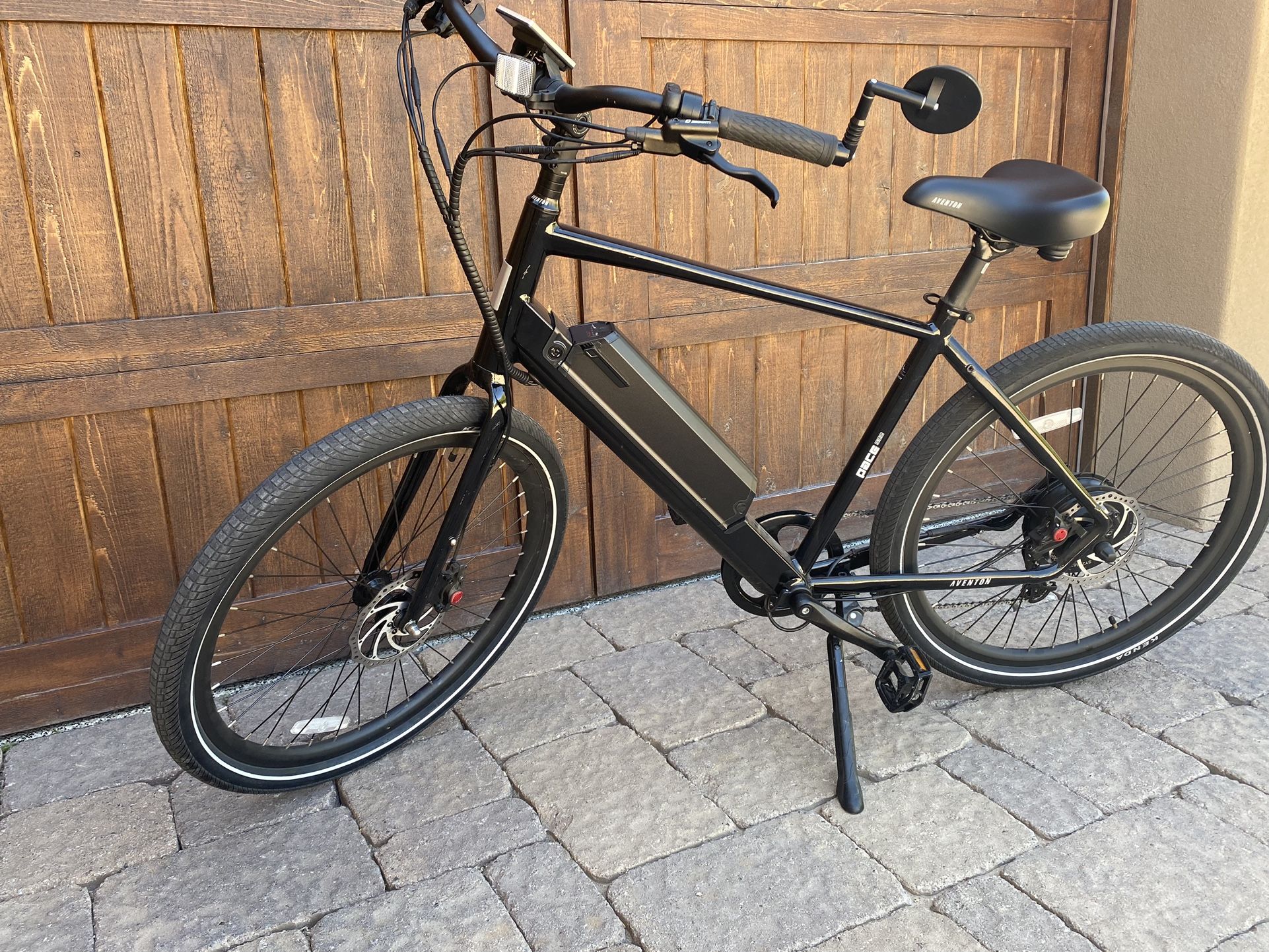 Aventon Pace 500 e-bike