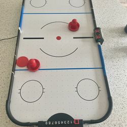 Air Hockey Table