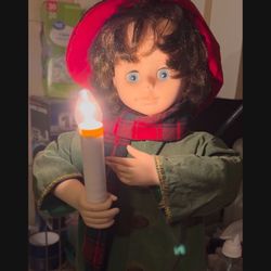 Vintage 1989 Christmas Boy Holding Illuminated Candle - Motionette great condition works great