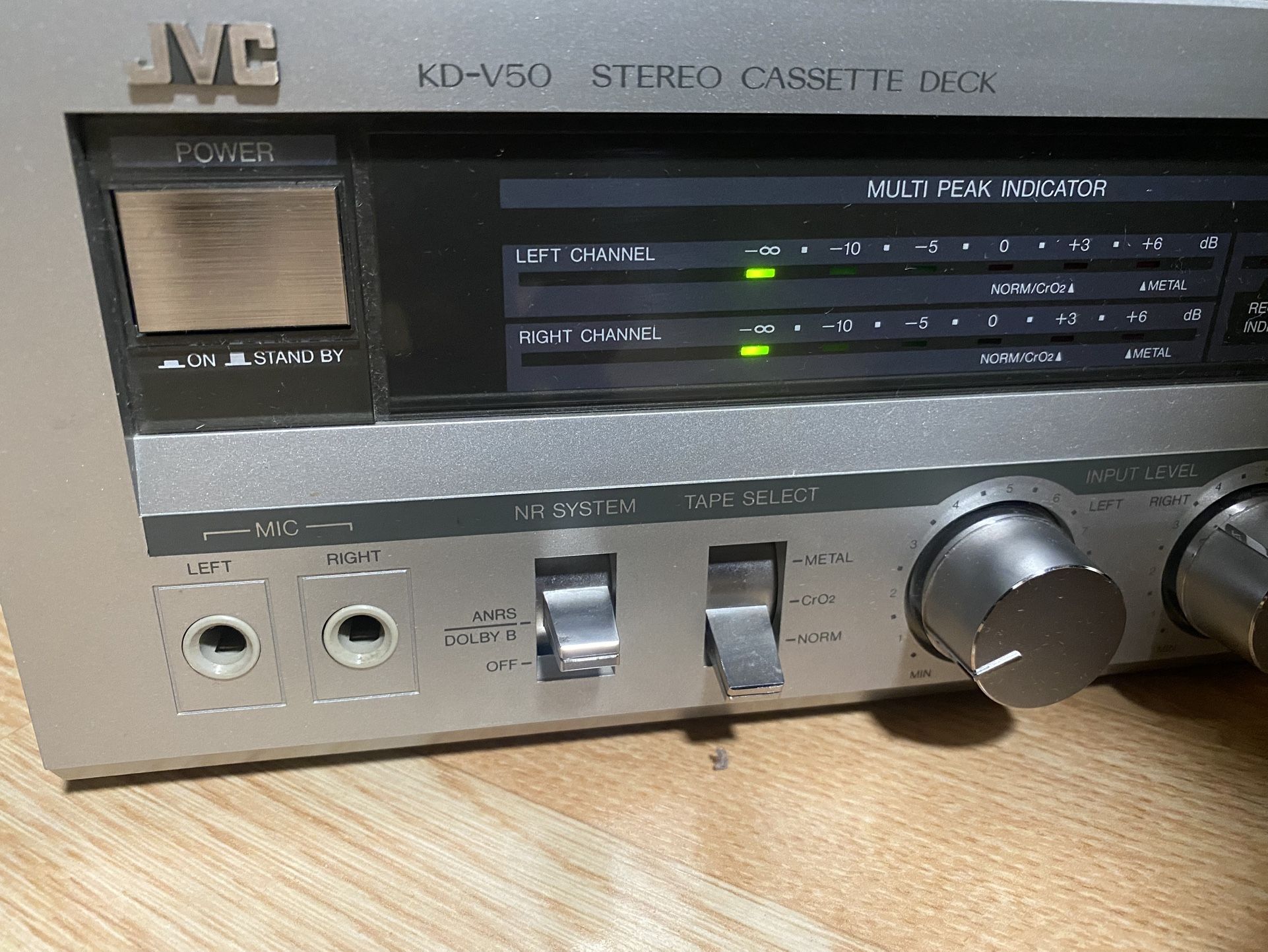JVC KD-V50J 2-head single compact Stereo Cassette Deck (1984) ANRS Made In Japan