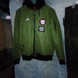 Lurking Class Size Medium Wet Hoodie(M)