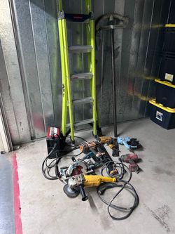 Tools makita dewalt Milwaukee