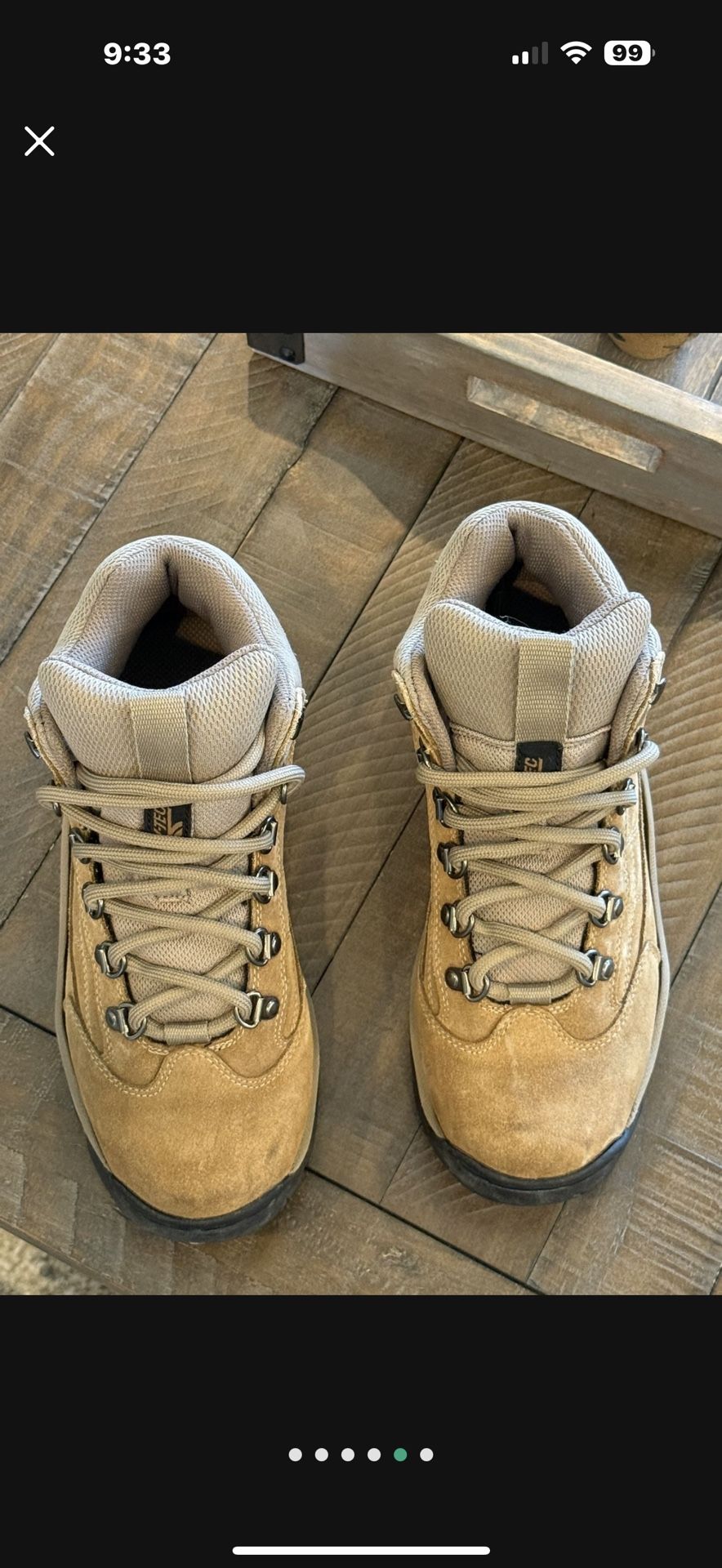 HI-TEC Hiking Shoes/ construction