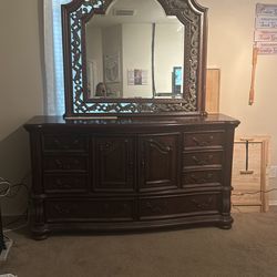 Dresser with mirror