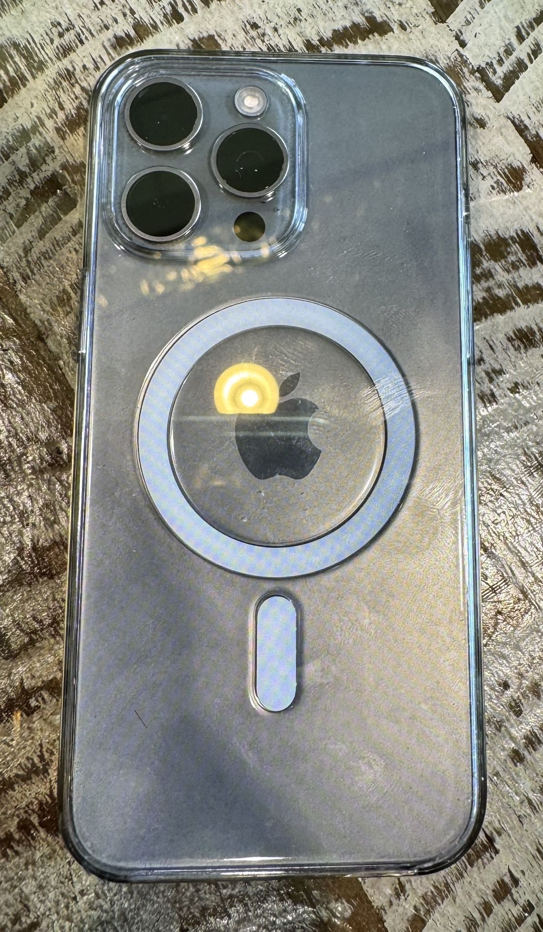 iPhone 15 Pro Max Con Tik Tok 10.000 Dólares