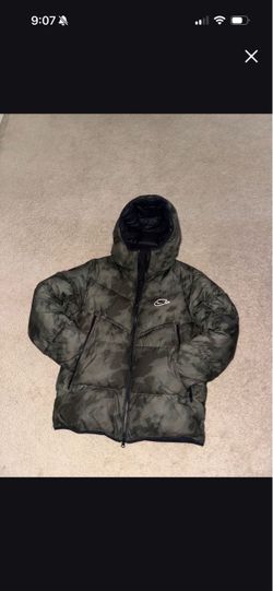 Nike puffer