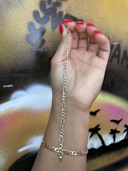 14k Solid Fígaro Bracelet