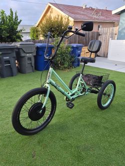 3 G  ebike  trike