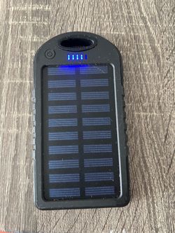 Solar power bank