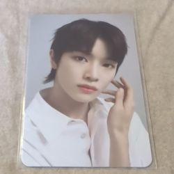 RIIZE 2024 Season's Greetings Non-Sport Trading Card SM Entertainment