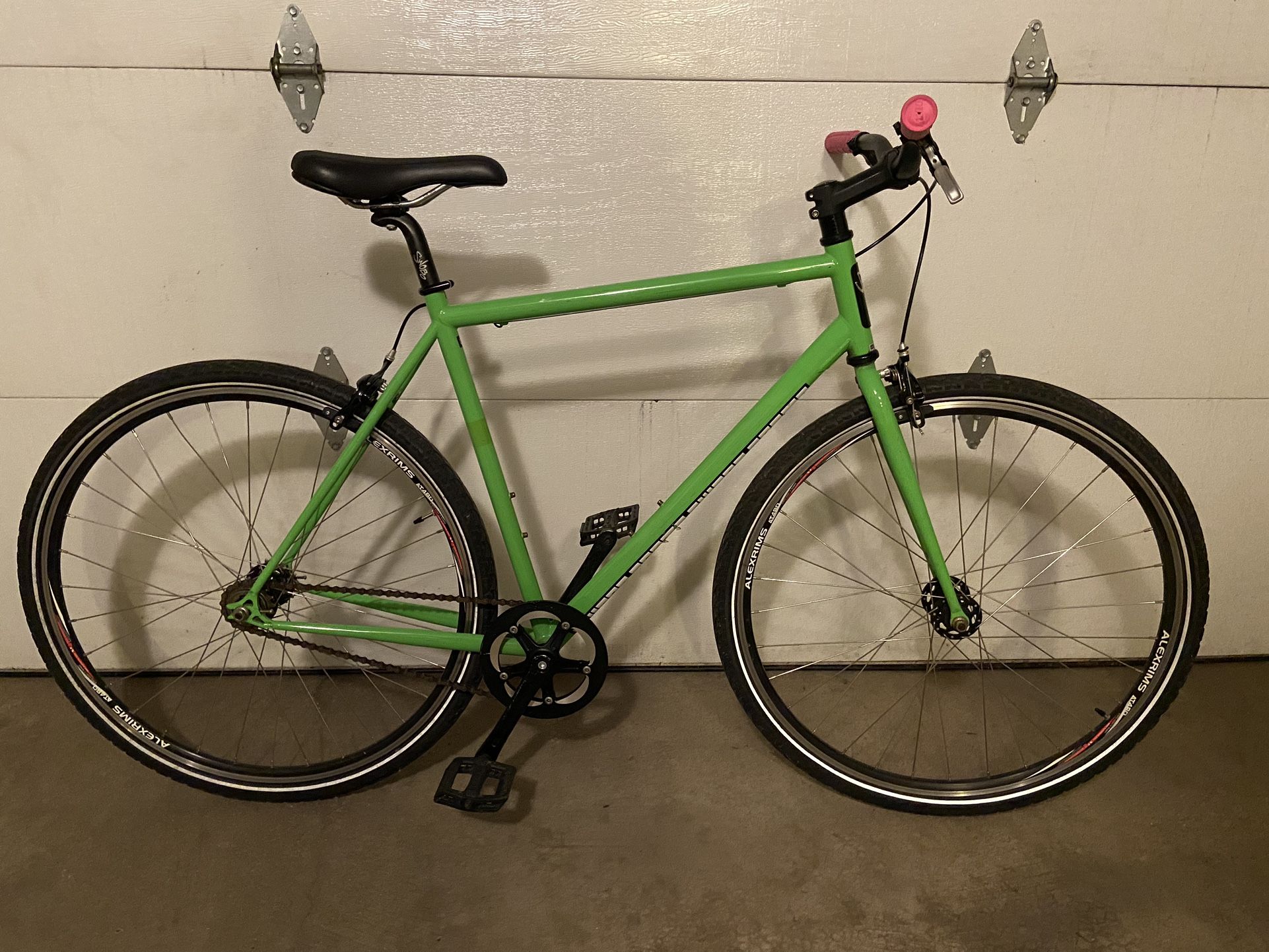 Swobo Single Speed / Fixie Bicycle / Bike - Size Large