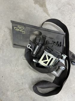 Front Seat Belt Assembly Ford Taurus