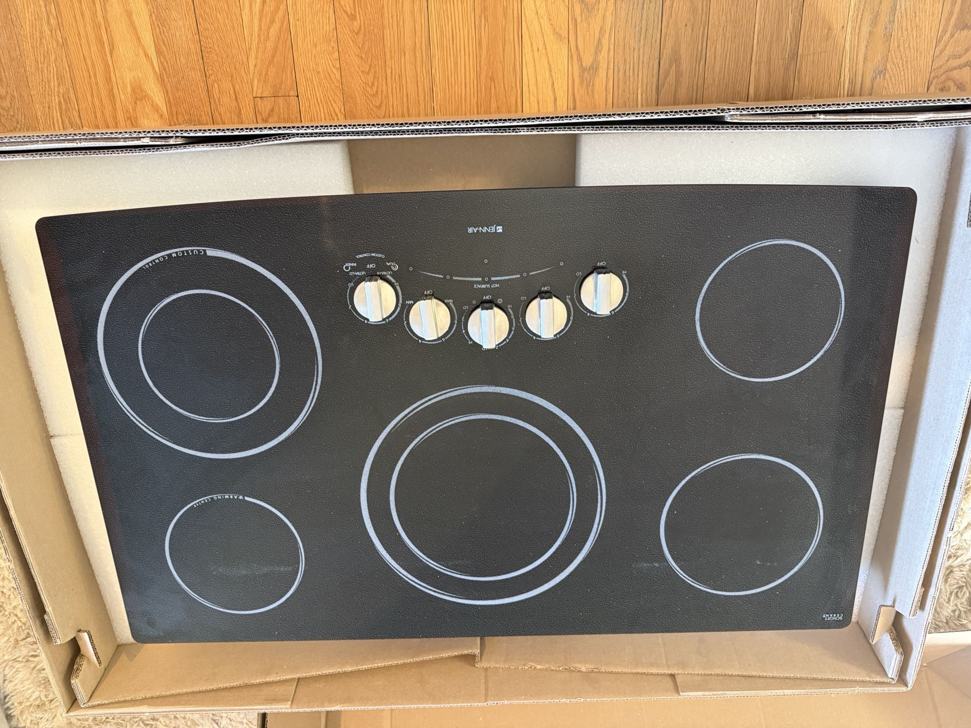 Jen Air Electric Cook Top 5 Burner