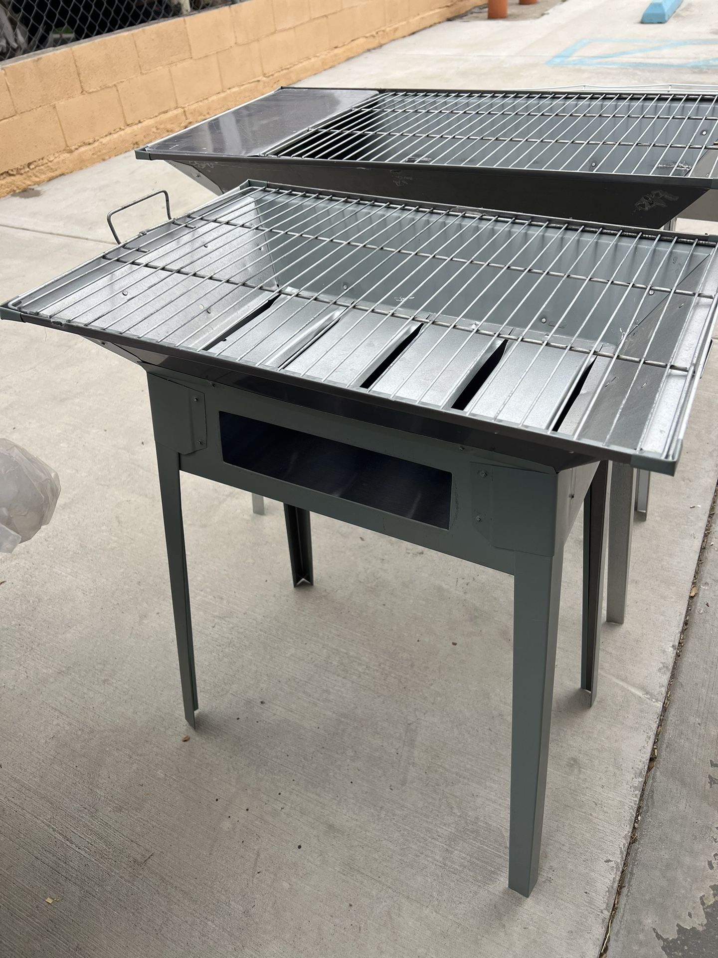 Brasero Mexicano De Aluminio.