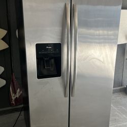 Fully Functional Stainless Steel Side-By-Side Refrigerator Freezer