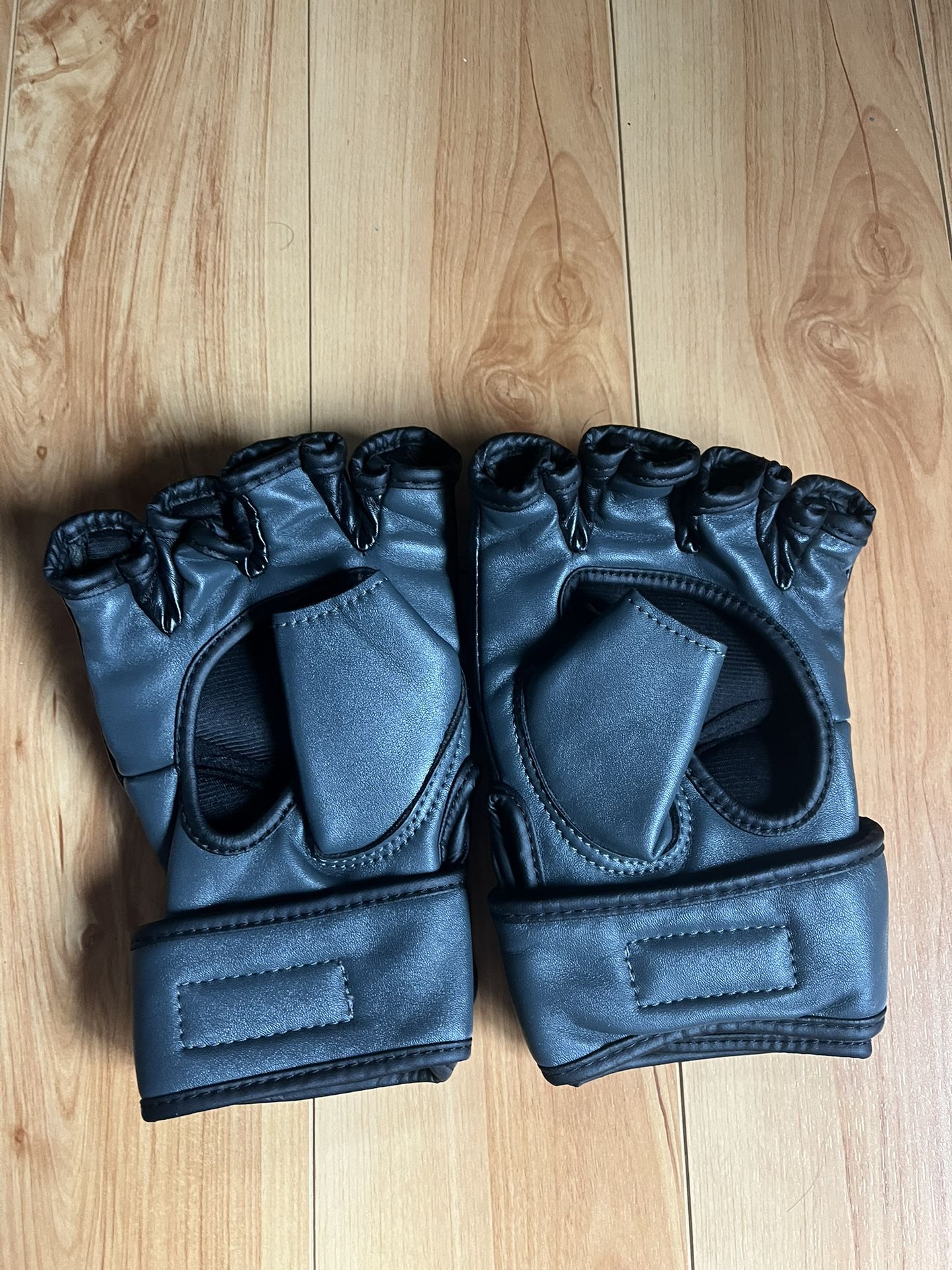 Boxing Gloves MMA UFC 