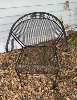 Antique Iron Outdoor Chairs 