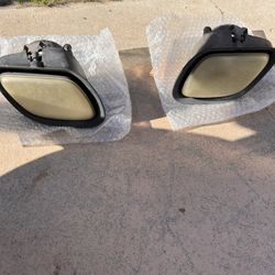 Freightliner Cascadia Fog Lights