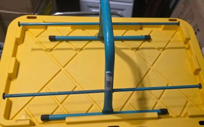 Wire reel stand