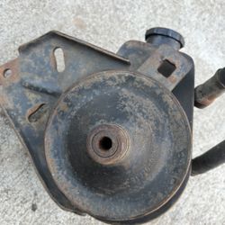 Chevy Power Steering Pump With Bracket