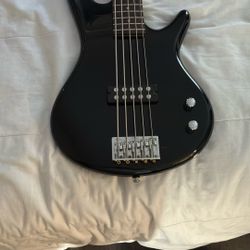 Ibanez GSR105EX 5 String Bass, Black, With Case.