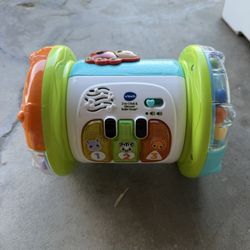 VTech 2 In 1 Roll And Discover Roller Drum - Crawling Toy