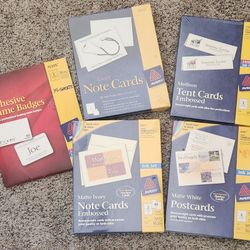 Avery Assorted Note Tent & Postcards Brand New